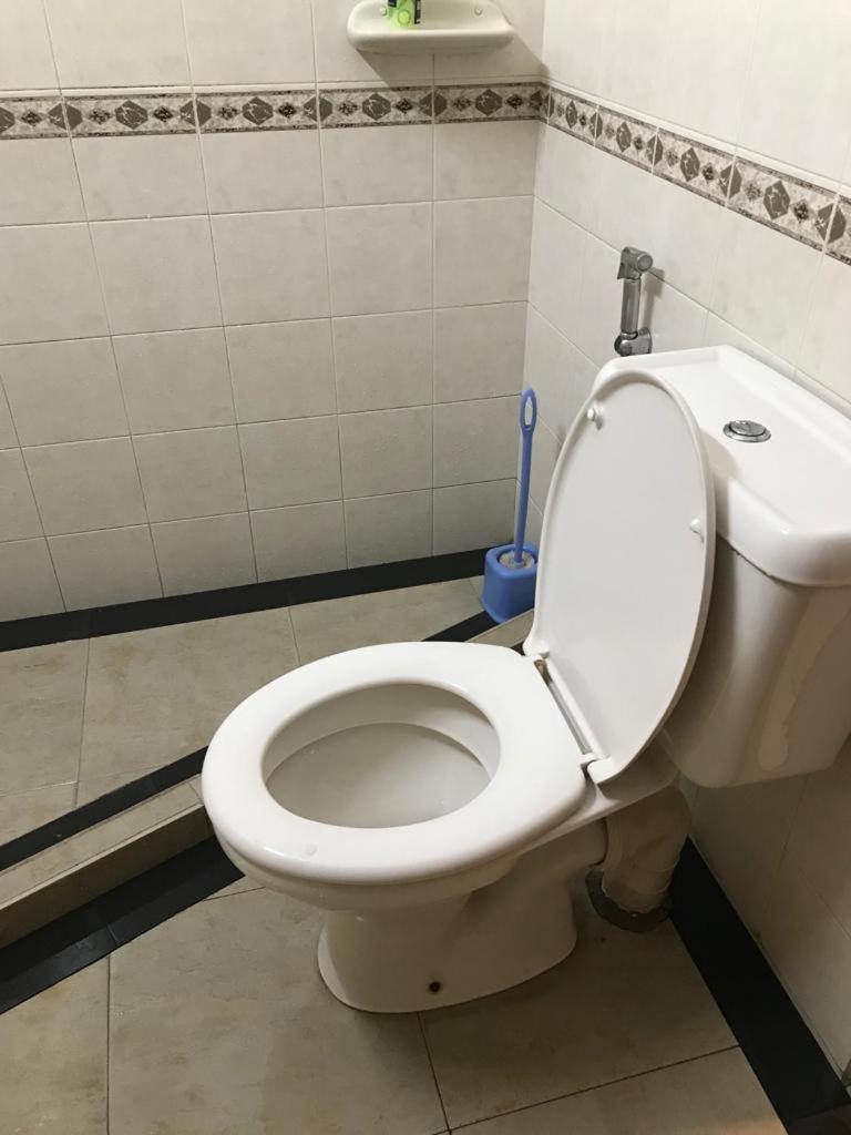 Ice Berg Apartment Dehiwala-Mount Lavinia Стая снимка
