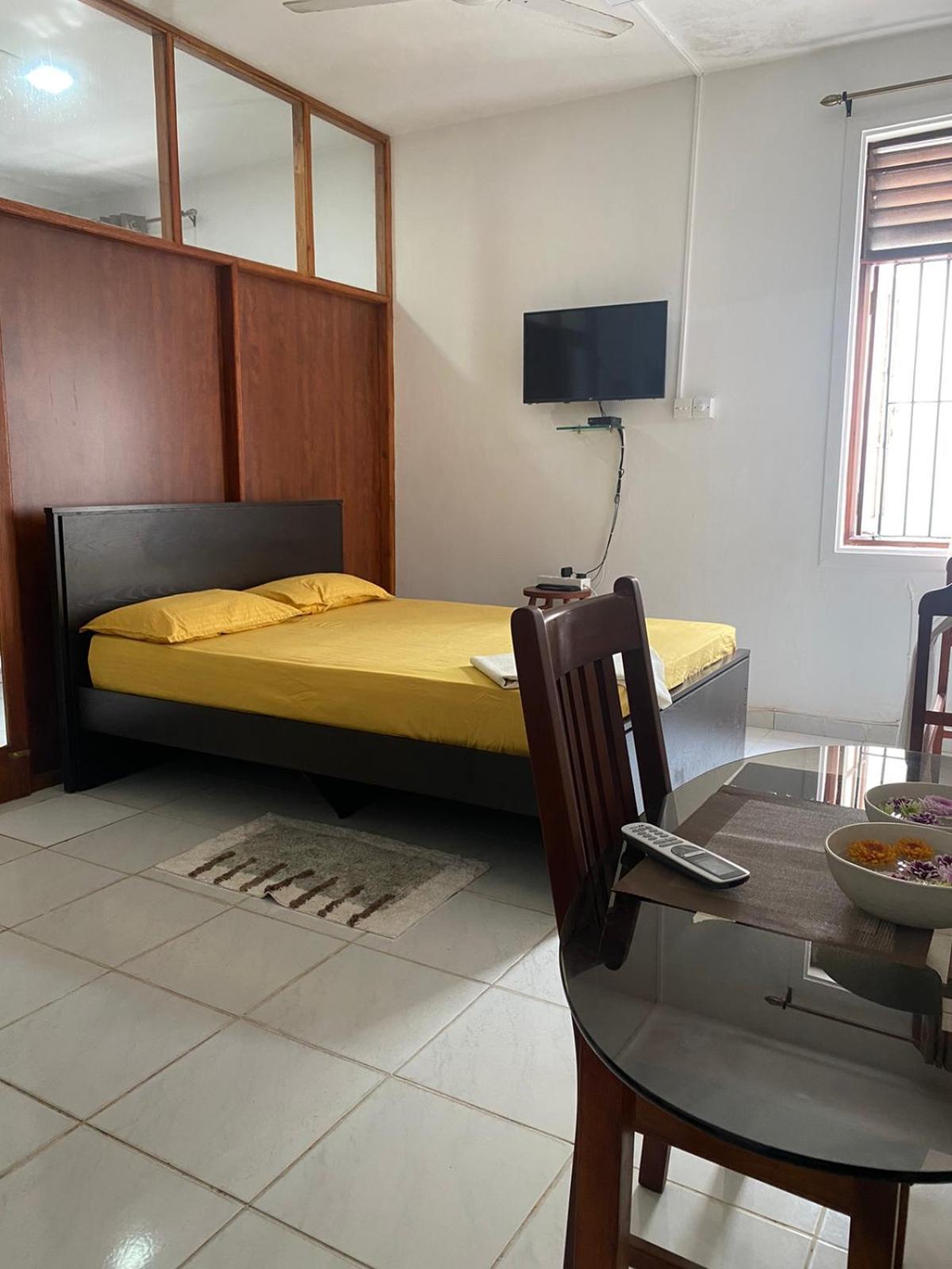 Ice Berg Apartment Dehiwala-Mount Lavinia Стая снимка
